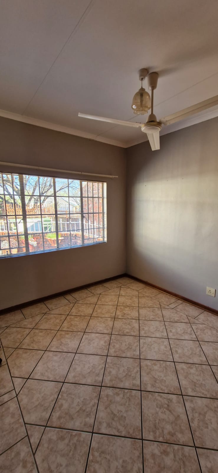 To Let 3 Bedroom Property for Rent in Uitsig Free State
